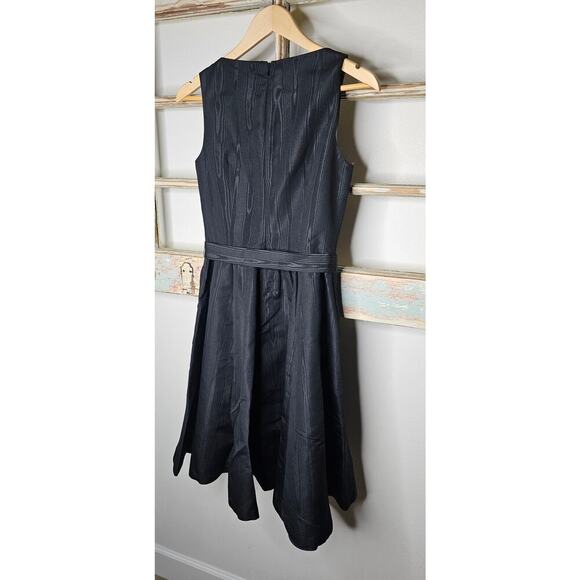 NWOT Isaac Mizrahi Black Belted Fit & Flare Party Dress size 4 - Picture 6 of 9